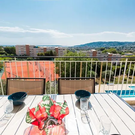 Quiet With Pool And Sea View Apartment Antibes