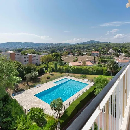 Quiet With Pool And Sea View * Antibes