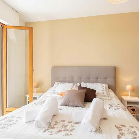 Quiet With Pool And Sea View Appartement Antibes